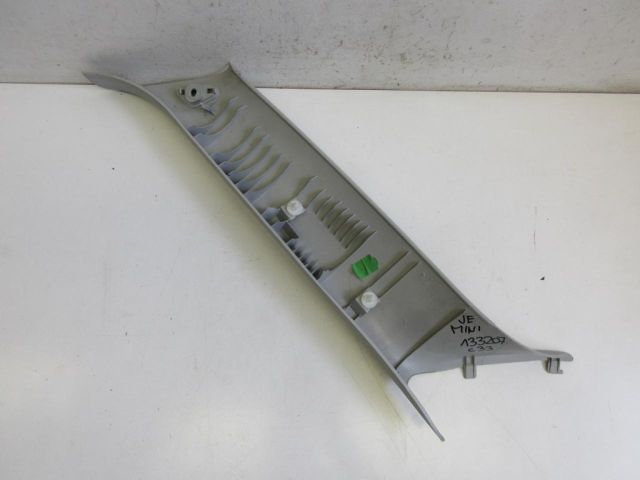 bontott MINI CLUBMAN Jobb A Oszlop Burkolat