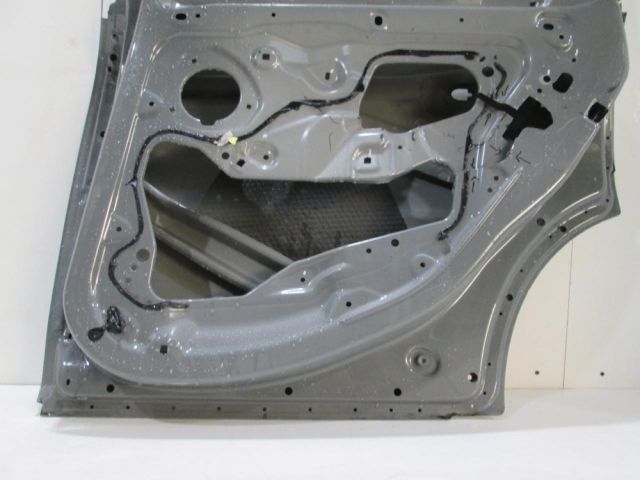 bontott MINI CLUBMAN Jobb hátsó Ajtó (Üres lemez)