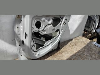 bontott MINI CLUBMAN Jobb hátsó Ajtó (Üres lemez)