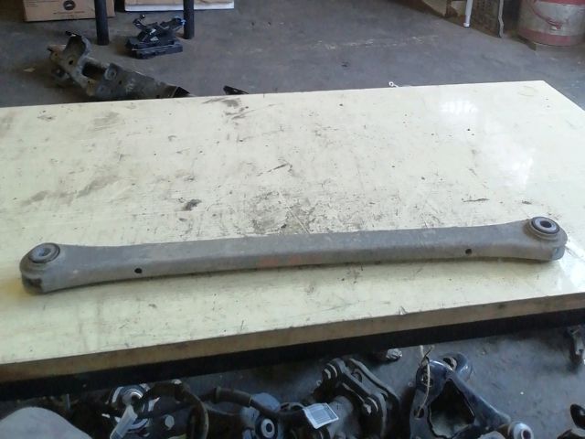 bontott MINI CLUBMAN Jobb hátsó Alsó Lengőkar