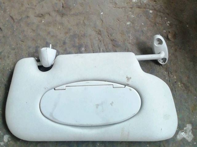 bontott MINI CLUBMAN Jobb Napellenző