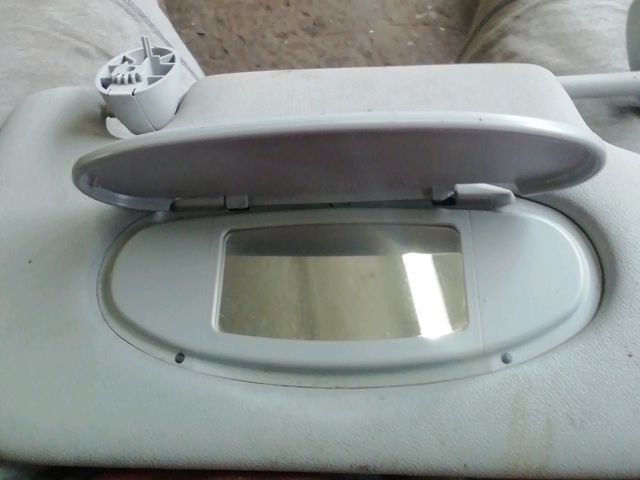 bontott MINI CLUBMAN Jobb Napellenző