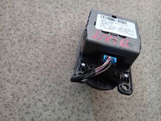 bontott MINI CLUBMAN Középkonzol Vezérlő Panel