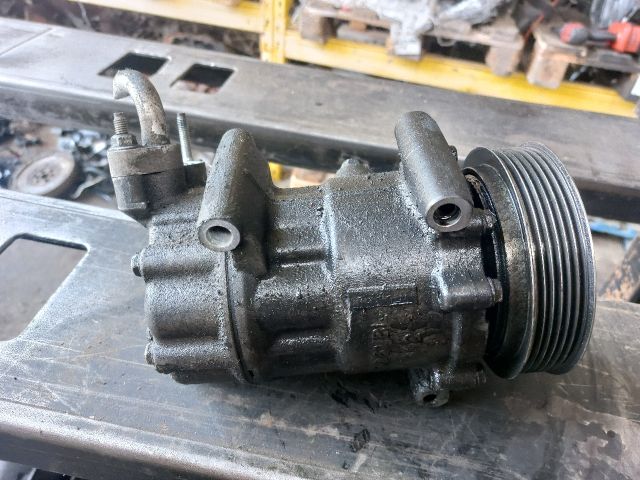 bontott MINI CLUBMAN Klímakompresszor