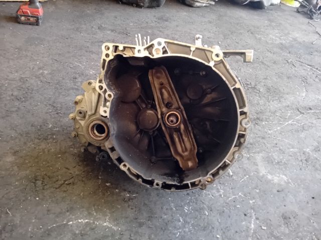 bontott MINI CLUBMAN Váltó (Mechanikus)