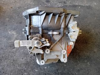 bontott MINI CLUBMAN Váltó (Mechanikus)