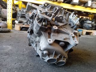 bontott MINI CLUBMAN Váltó (Mechanikus)