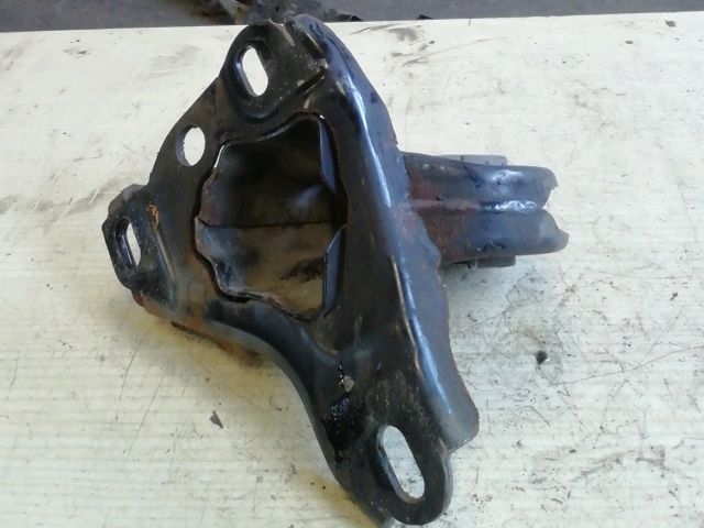 bontott MINI CLUBMAN Tartó Bak