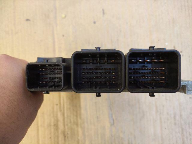 bontott MINI CONVERTIBLE Motorvezérlő