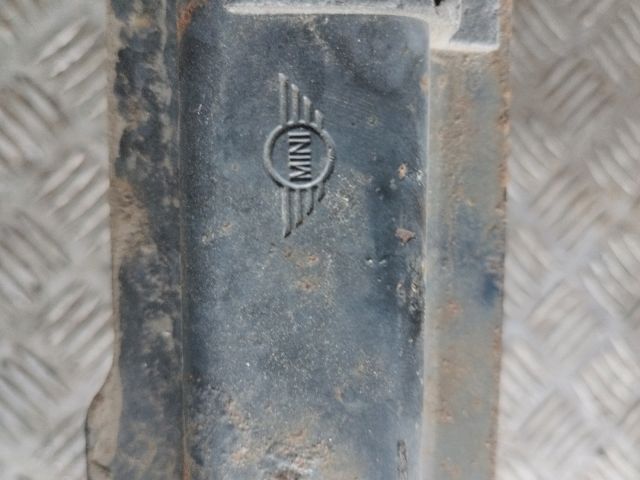 bontott MINI CONVERTIBLE Hátsó Lökhárító Merevítő (Fém)