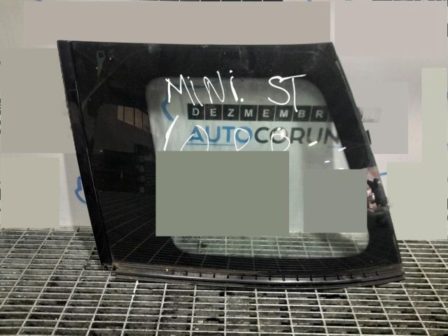 bontott MINI COUNTRYMAN Bal C Oszlop Oldalablak Üveg
