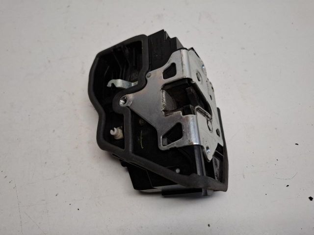 bontott MINI COUNTRYMAN Bal első Ajtózár