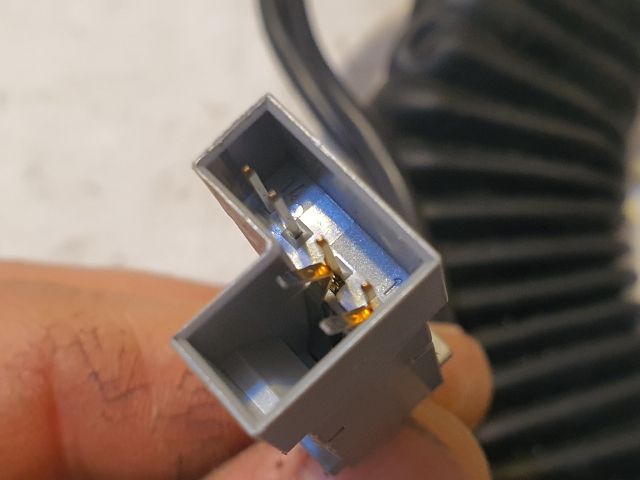 bontott MINI COUNTRYMAN Bal első Biztonsági Öv Csat