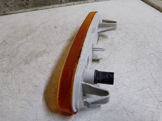 bontott MINI COUNTRYMAN Bal első Sárvédő Irányjelző