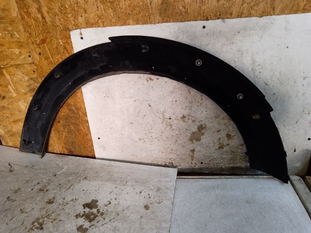 bontott MINI COUNTRYMAN Bal első Sárvédő Szélesítő