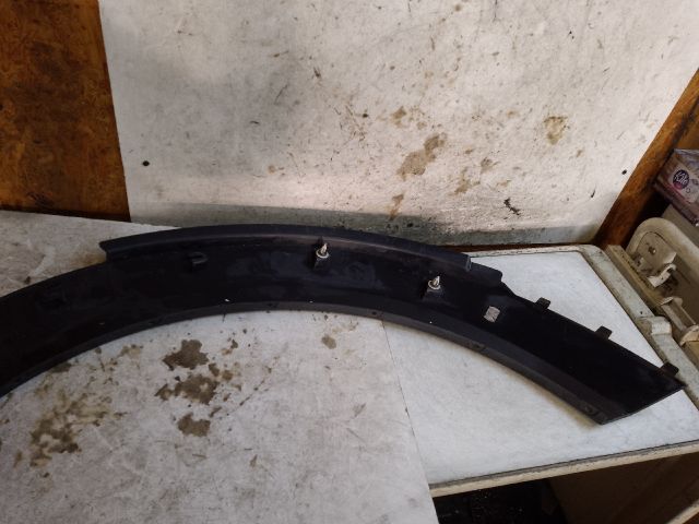 bontott MINI COUNTRYMAN Bal első Sárvédő Szélesítő