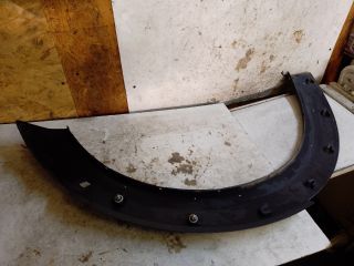 bontott MINI COUNTRYMAN Bal első Sárvédő Szélesítő