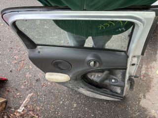 bontott MINI COUNTRYMAN Bal hátsó Ajtó (Részeivel)