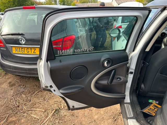 bontott MINI COUNTRYMAN Bal hátsó Ajtó (Üres lemez)
