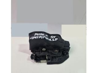 bontott MINI COUNTRYMAN Bal hátsó Ajtózár