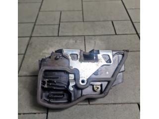 bontott MINI COUNTRYMAN Bal hátsó Ajtózár