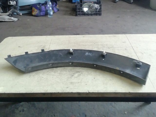 bontott MINI COUNTRYMAN Bal hátsó Sárvédő Díszléc