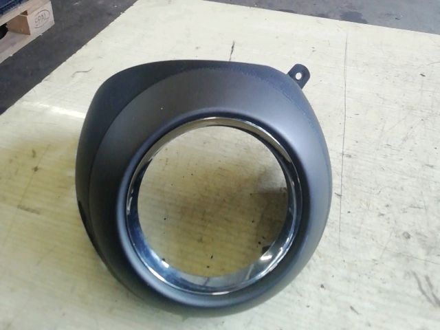 bontott MINI COUNTRYMAN Bal Szellőző Keret