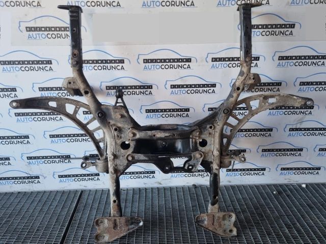 bontott MINI COUNTRYMAN Első Bölcső