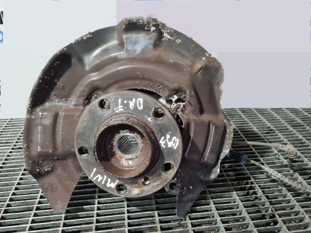 bontott MINI COUNTRYMAN Jobb első Csonkállvány