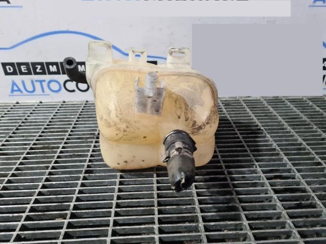 bontott MINI COUNTRYMAN Kiegyenlítő Tartály