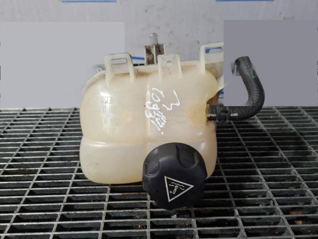 bontott MINI COUNTRYMAN Kiegyenlítő Tartály