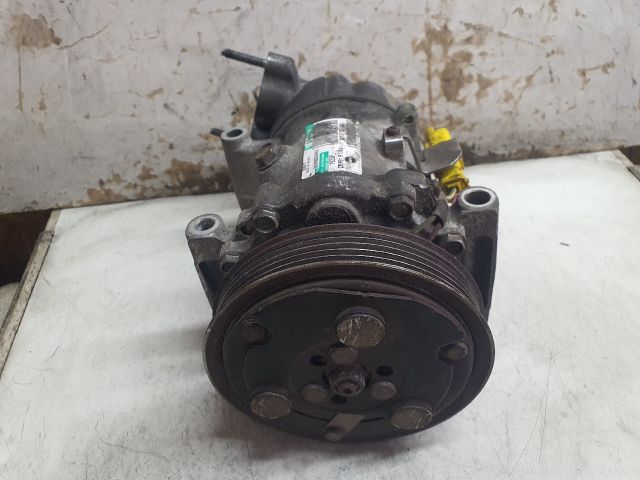 bontott MINI COUNTRYMAN Klímakompresszor