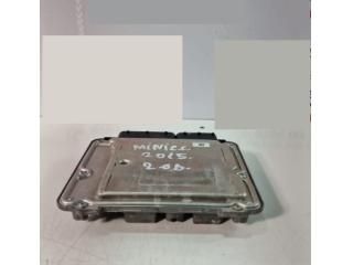 bontott MINI COUNTRYMAN Motorvezérlő