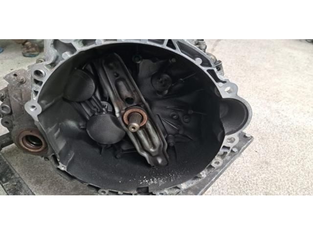 bontott MINI COUNTRYMAN Váltó (Mechanikus)