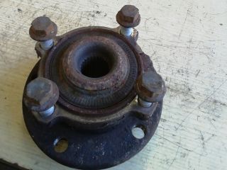 bontott MINI COUNTRYMAN Bal első Kerékagy