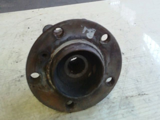 bontott MINI COUNTRYMAN Bal első Kerékagy