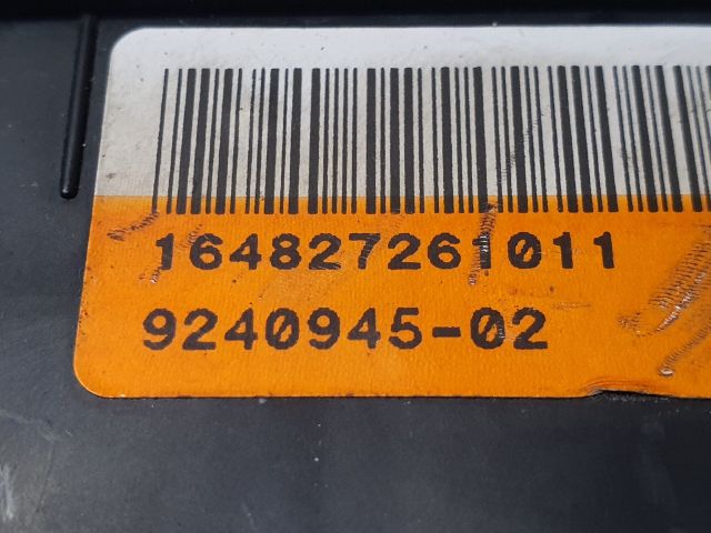 bontott MINI COUNTRYMAN Biztosítéktábla Motortér