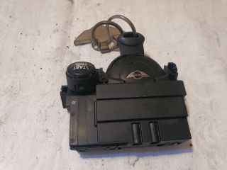 bontott MINI COUNTRYMAN Gyújtáskapcsoló Házzal