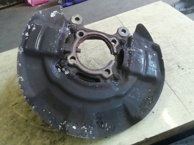 bontott MINI COUNTRYMAN Jobb első Csonkállvány