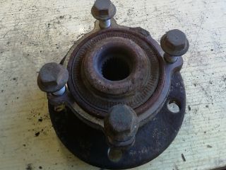 bontott MINI COUNTRYMAN Jobb első Kerékagy