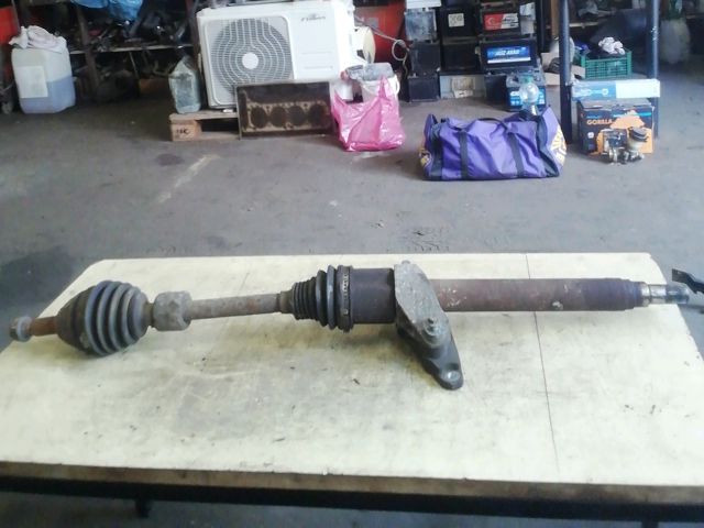 bontott MINI COUNTRYMAN Jobb Féltengely