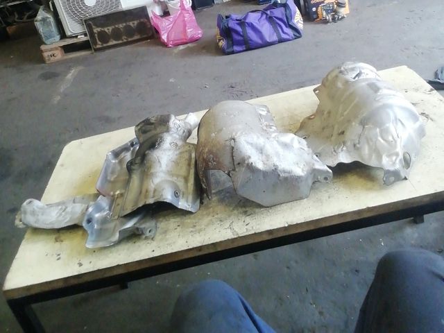 bontott MINI COUNTRYMAN Katalizátor Hővédő Lemez