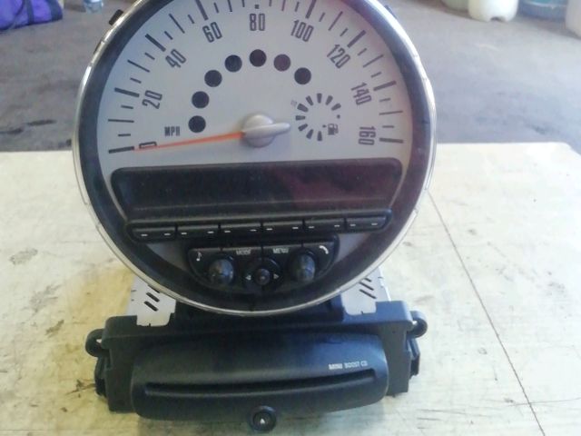 bontott MINI COUNTRYMAN Kilométeróra