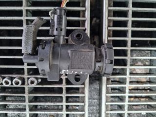 bontott MINI COUNTRYMAN Lefújószelep