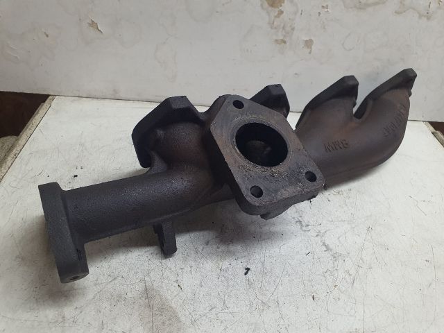 bontott MINI COUNTRYMAN Leömlő (Soros)