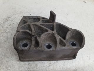 bontott MINI COUNTRYMAN Motor Tartó Bak (Fém)