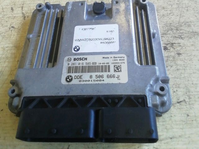 bontott MINI COUNTRYMAN Motorvezérlő