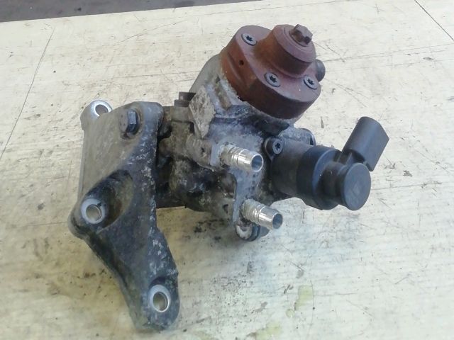 bontott MINI COUNTRYMAN Nagynyomású Szivattyú