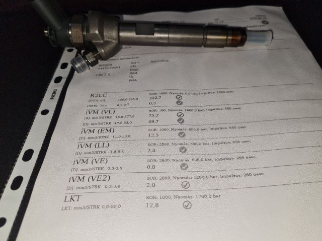 bontott MINI COUNTRYMAN Porlasztó (1 db)