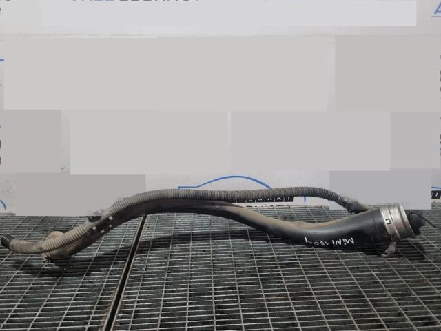 bontott MINI COUNTRYMAN Tankbetöltő Cső (Fém)